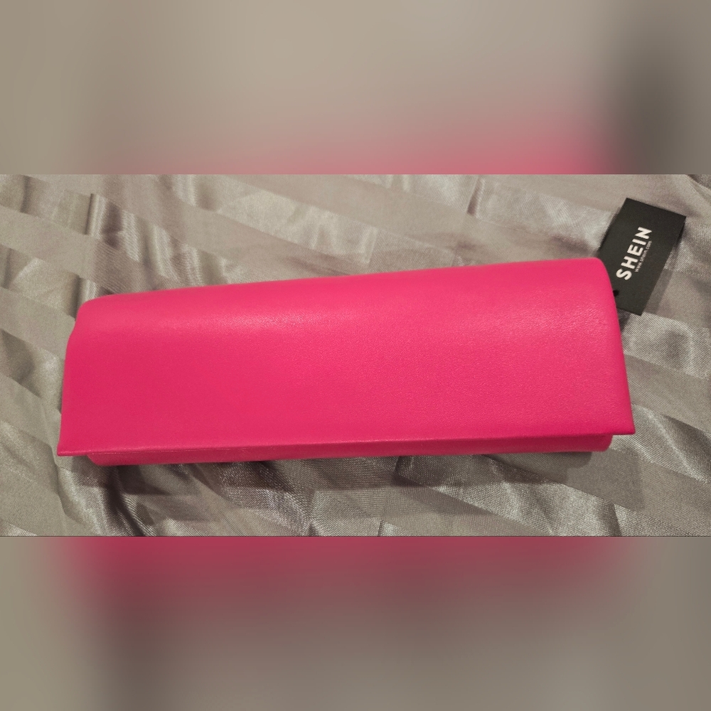 SHEIN Fuchsia Clutch